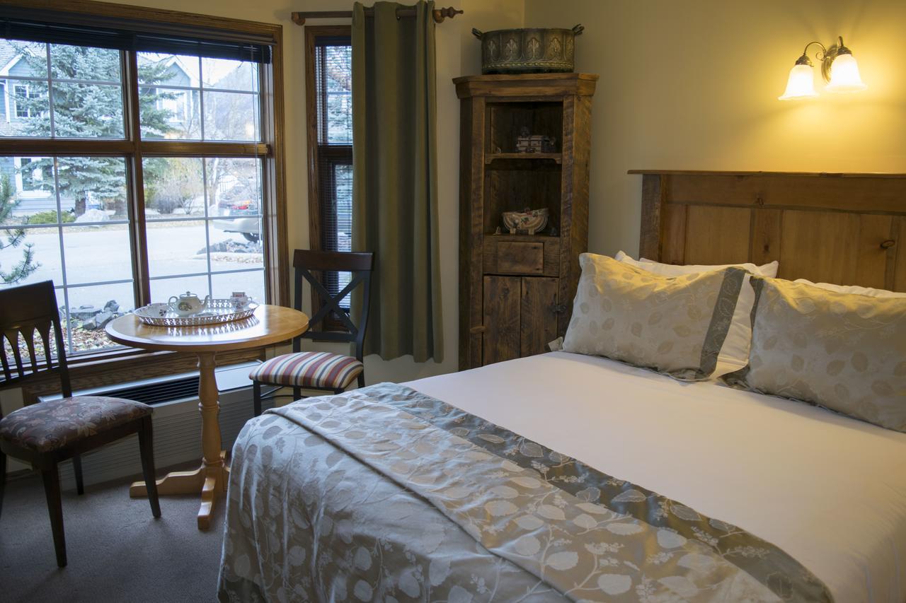 Inn The Georgetown Canmore